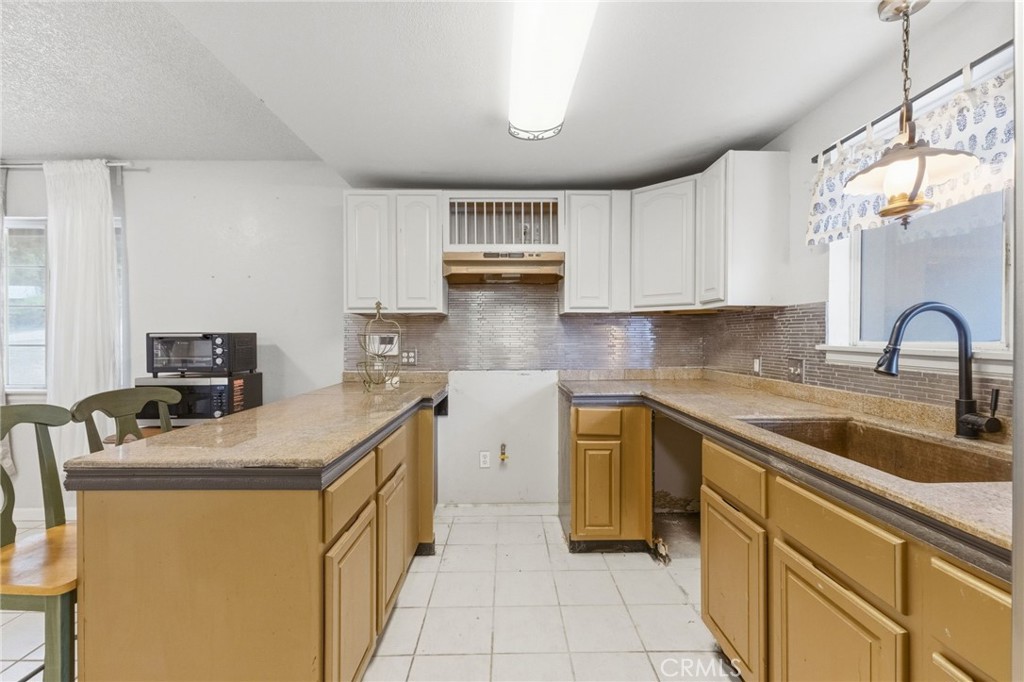 96 W Repplier Road Property Photo 10