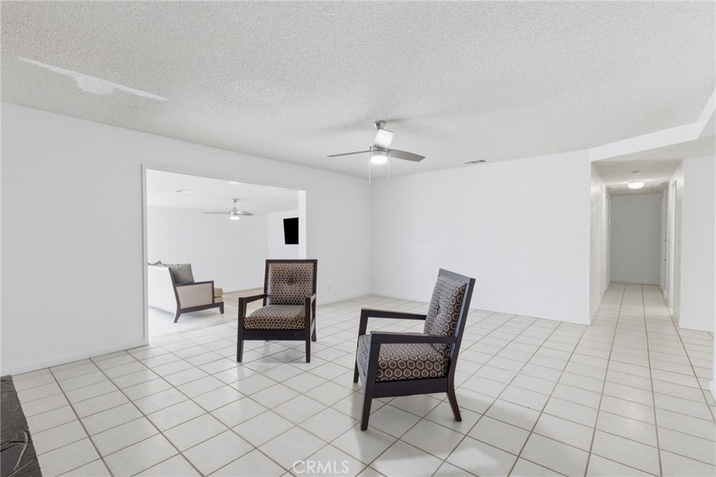 96 W Repplier Road Property Photo 14