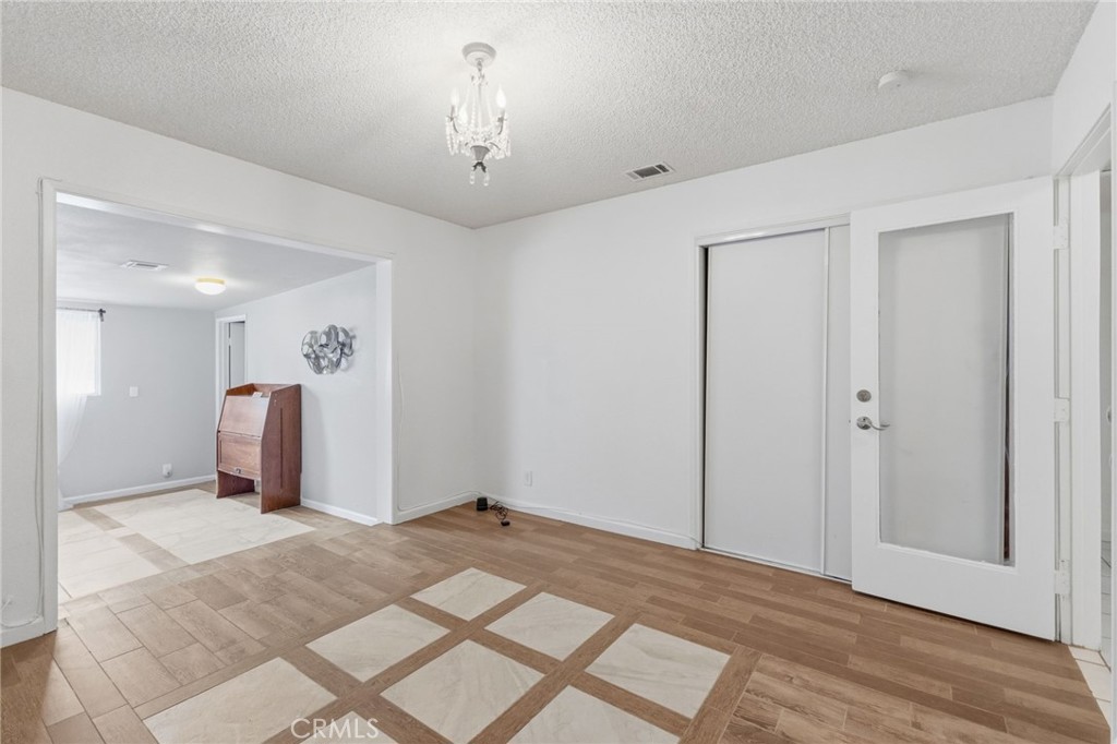 96 W Repplier Road Property Photo 21