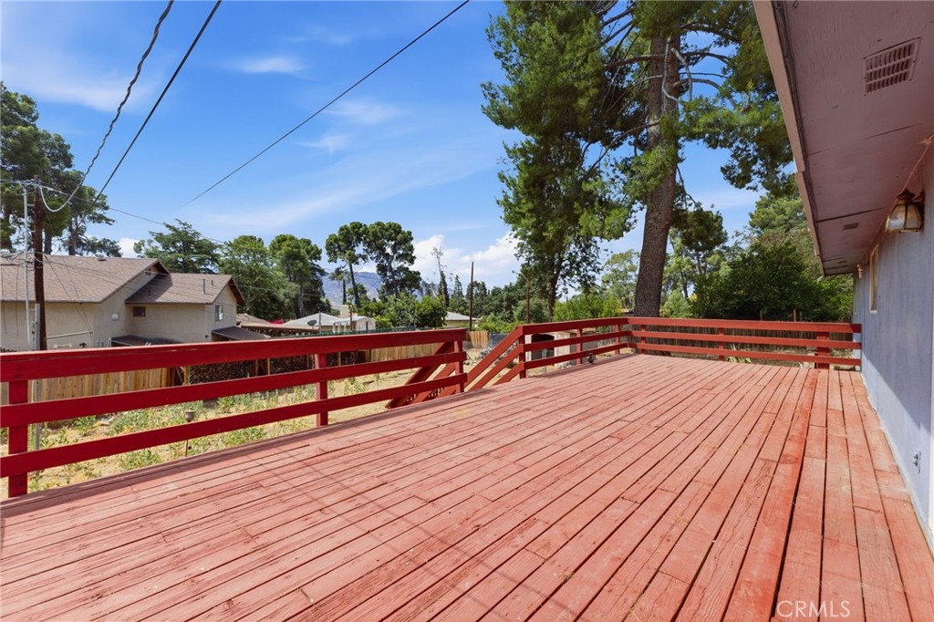 96 W Repplier Road Property Photo 37