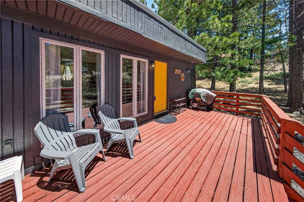 650 Dahlia Property Photo 23