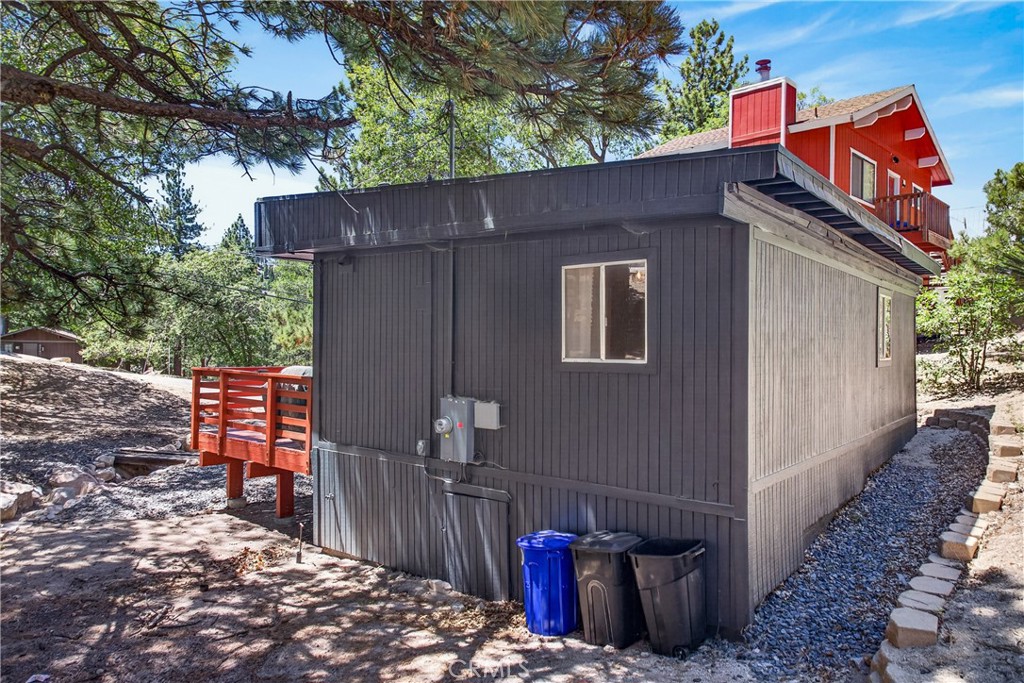 650 Dahlia Property Photo 24
