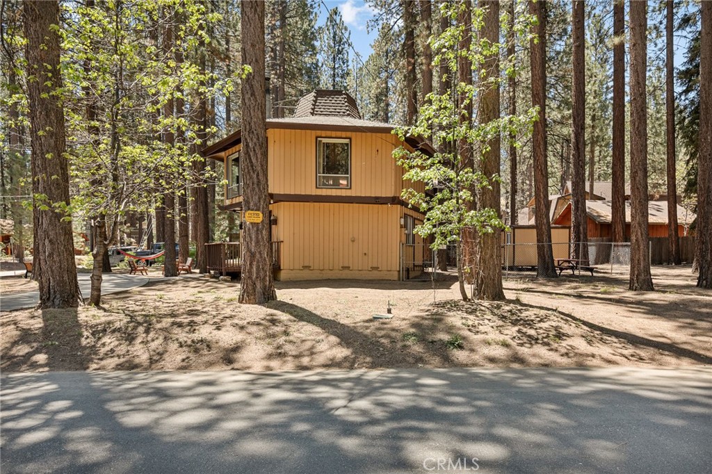 754 Mountain Sky Property Photo 7