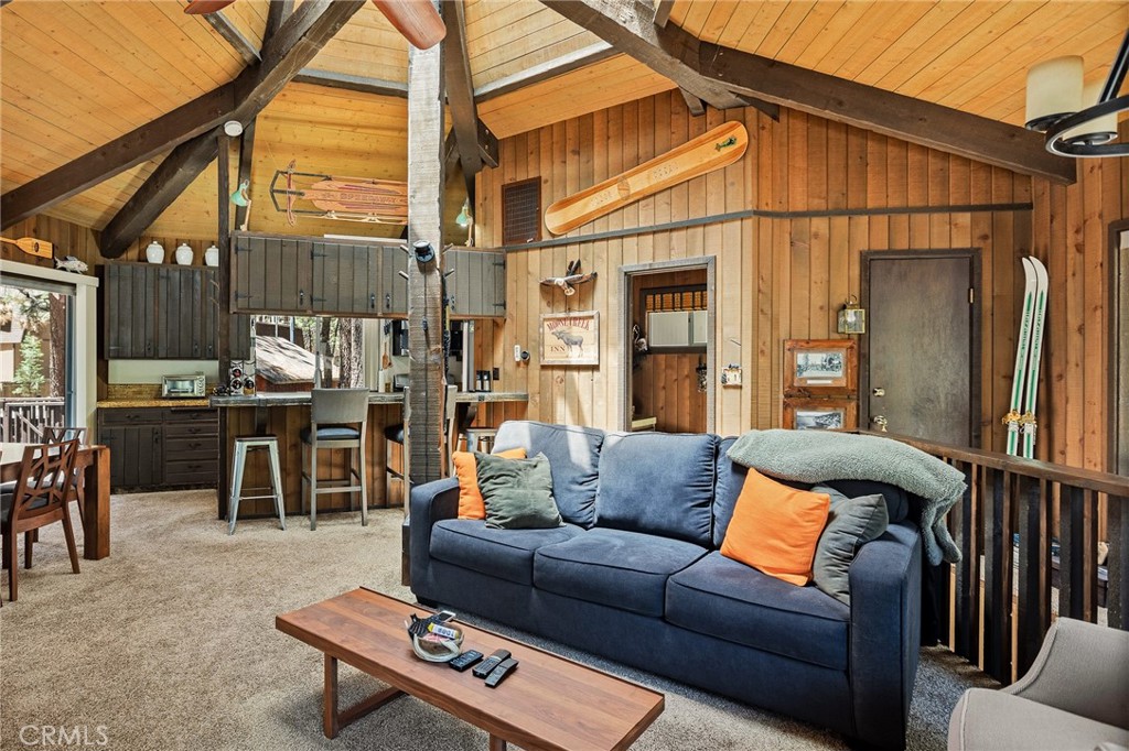 754 Mountain Sky Property Photo 12