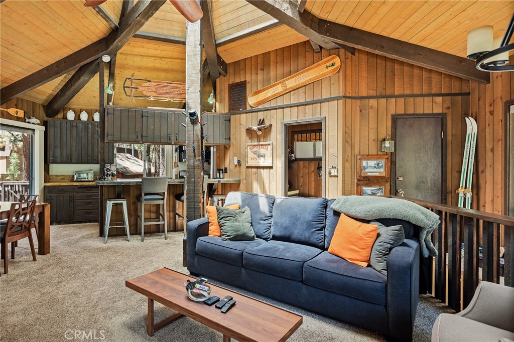 754 Mountain Sky Property Photo 12