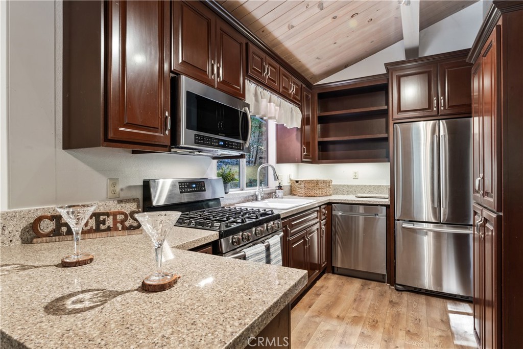 380 S Dart Canyon Property Photo 16