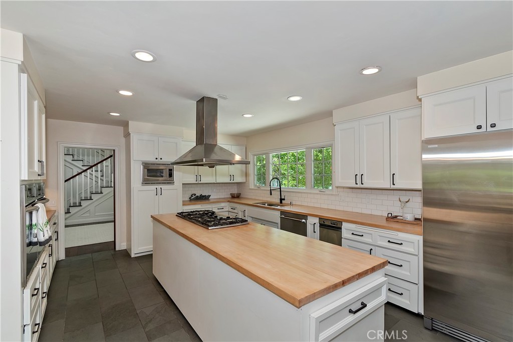 28411 North Shore Road Property Photo 16