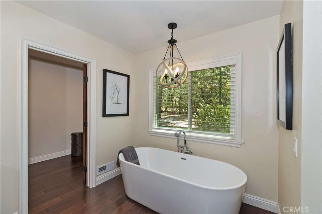 28411 North Shore Road Property Photo 28