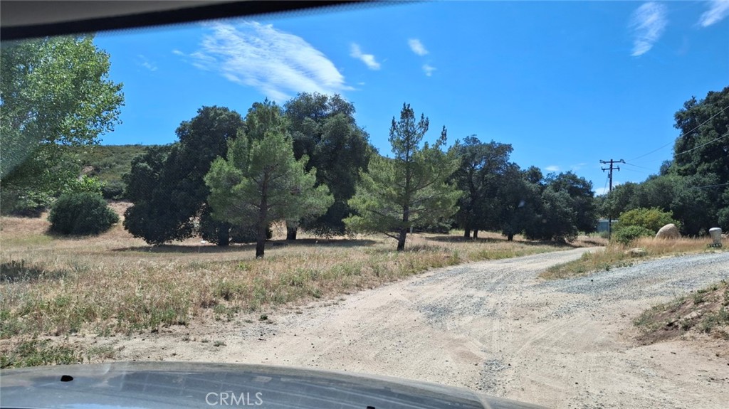 47515 Woodcliff Drive Property Photo 6