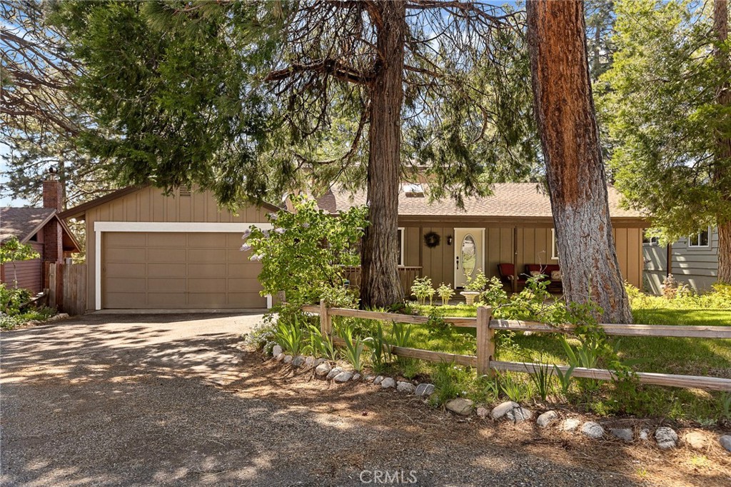 31071 Mountain Oak Property Photo 2
