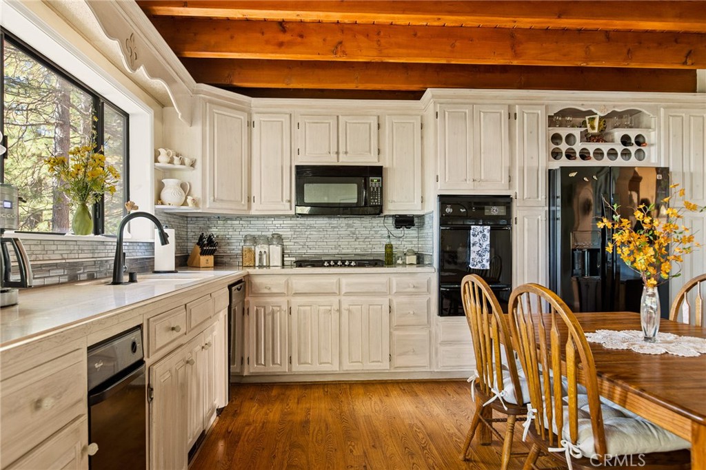 31071 Mountain Oak Property Photo 11