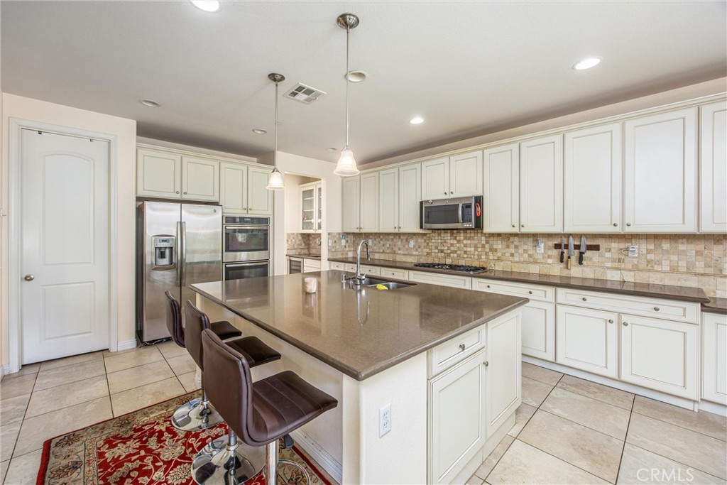 1302 Tulip E Property Photo 18