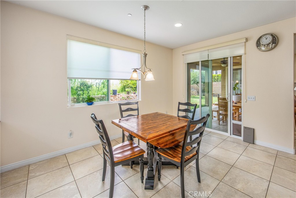 1302 Tulip E Property Photo 19