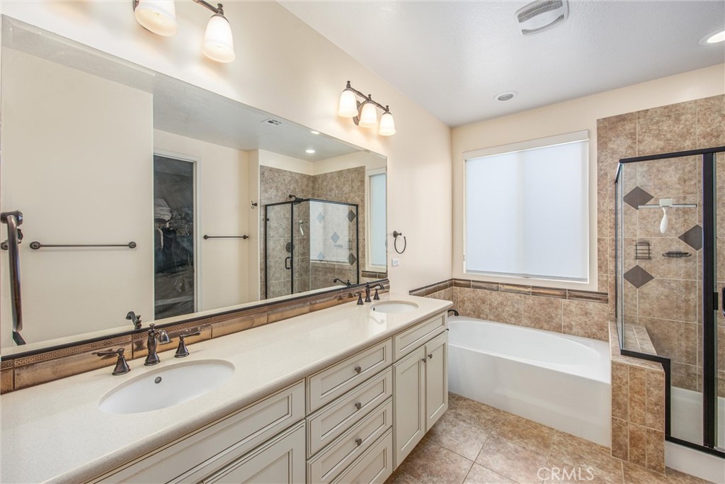 1302 Tulip E Property Photo 26