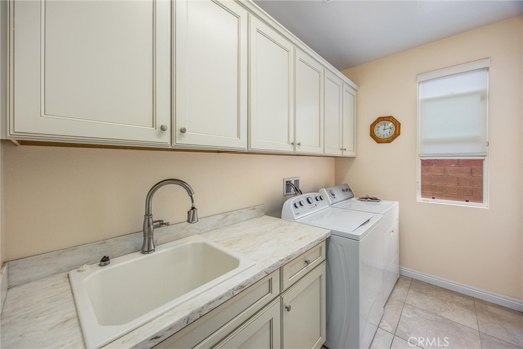 1302 Tulip E Property Photo 30