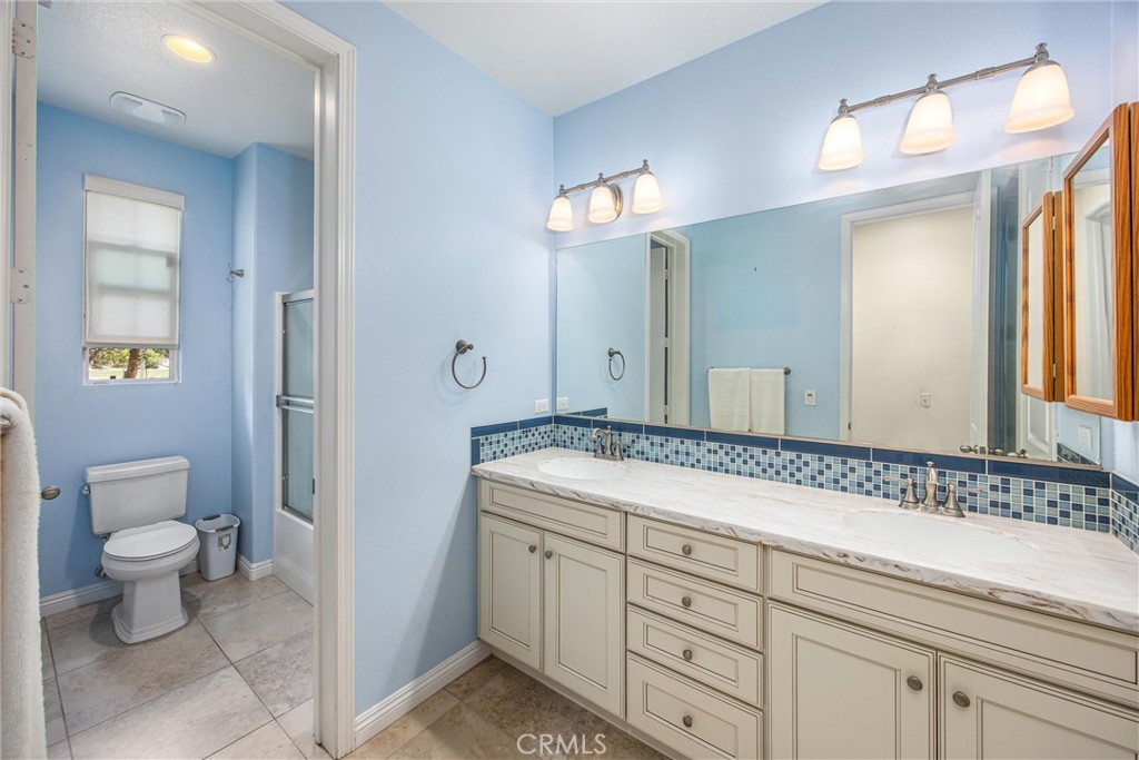 1302 Tulip E Property Photo 38