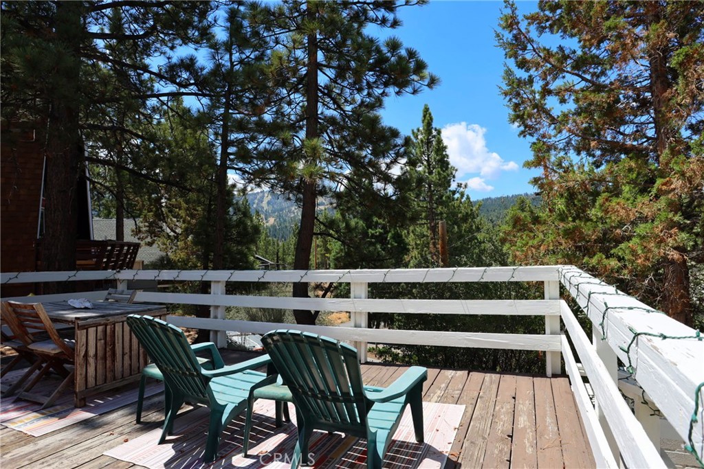 567 Silver Tip Drive Property Photo 8