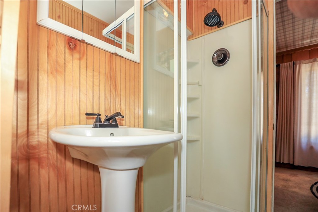 567 Silver Tip Drive Property Photo 22