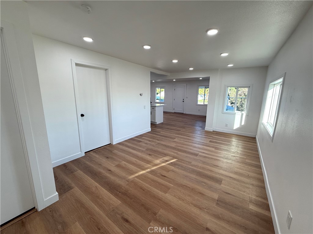 124 S Olive Property Photo 12