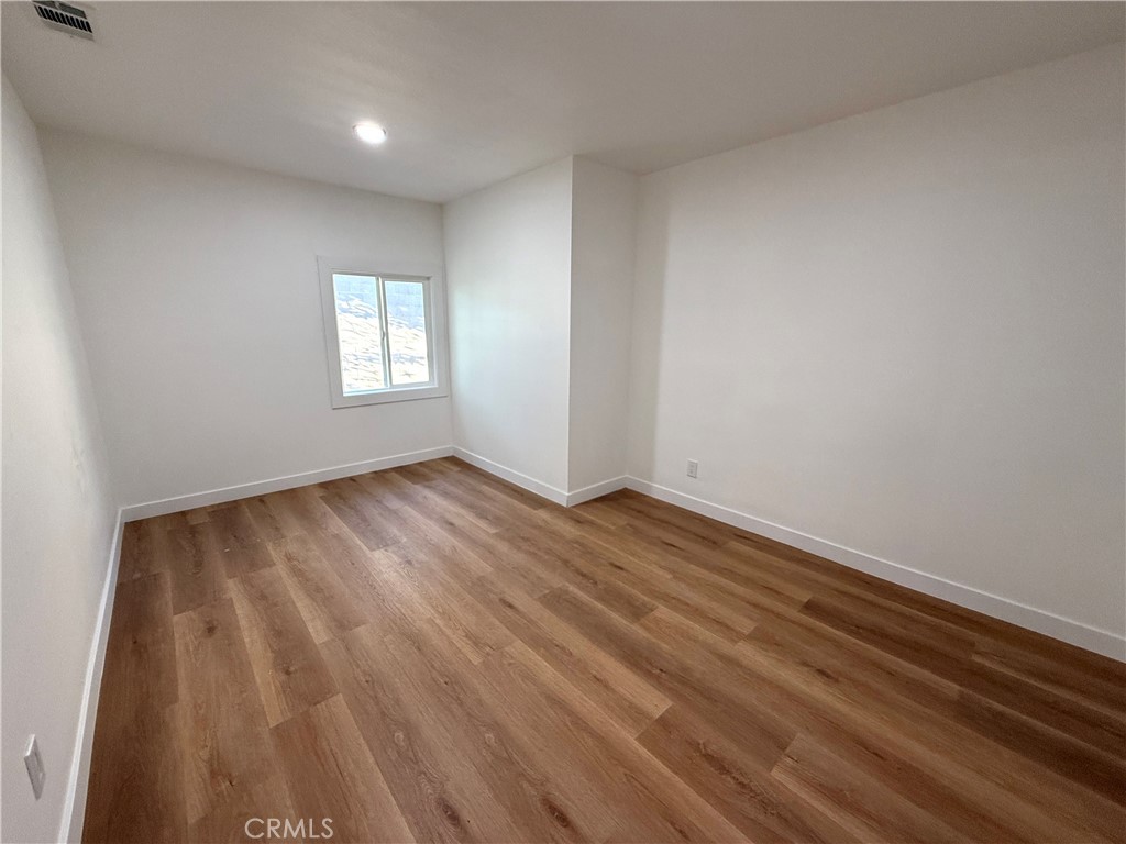 124 S Olive Property Photo 18
