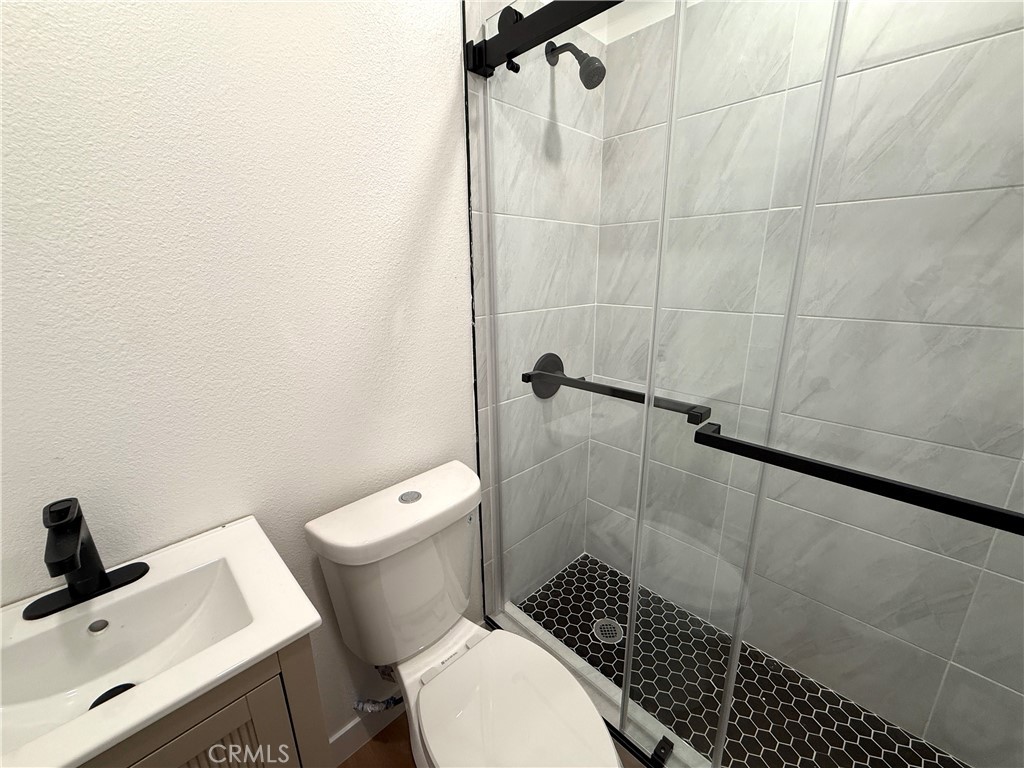 124 S Olive Property Photo 30