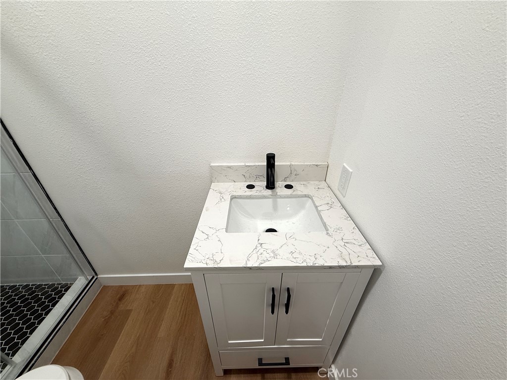 124 S Olive Property Photo 39