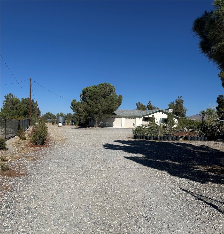 9181 Visalia Property Photo 1