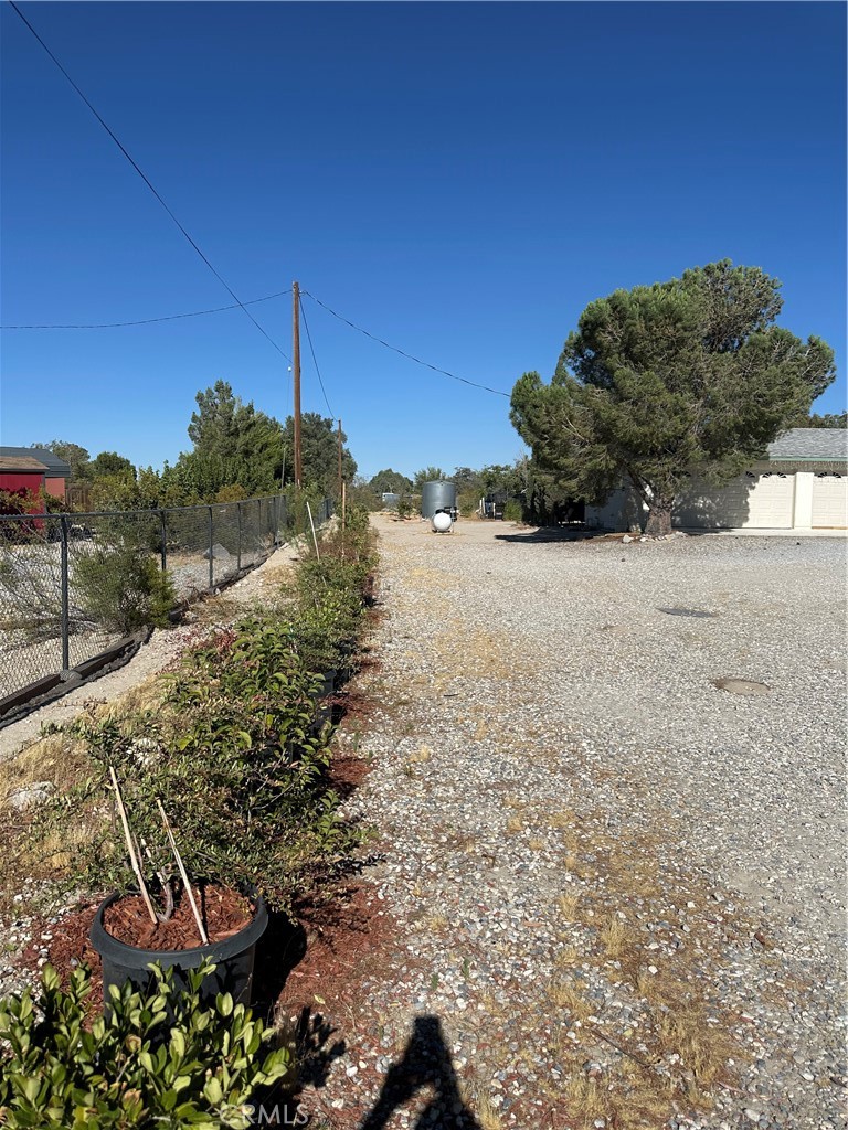 9181 Visalia Property Photo 5