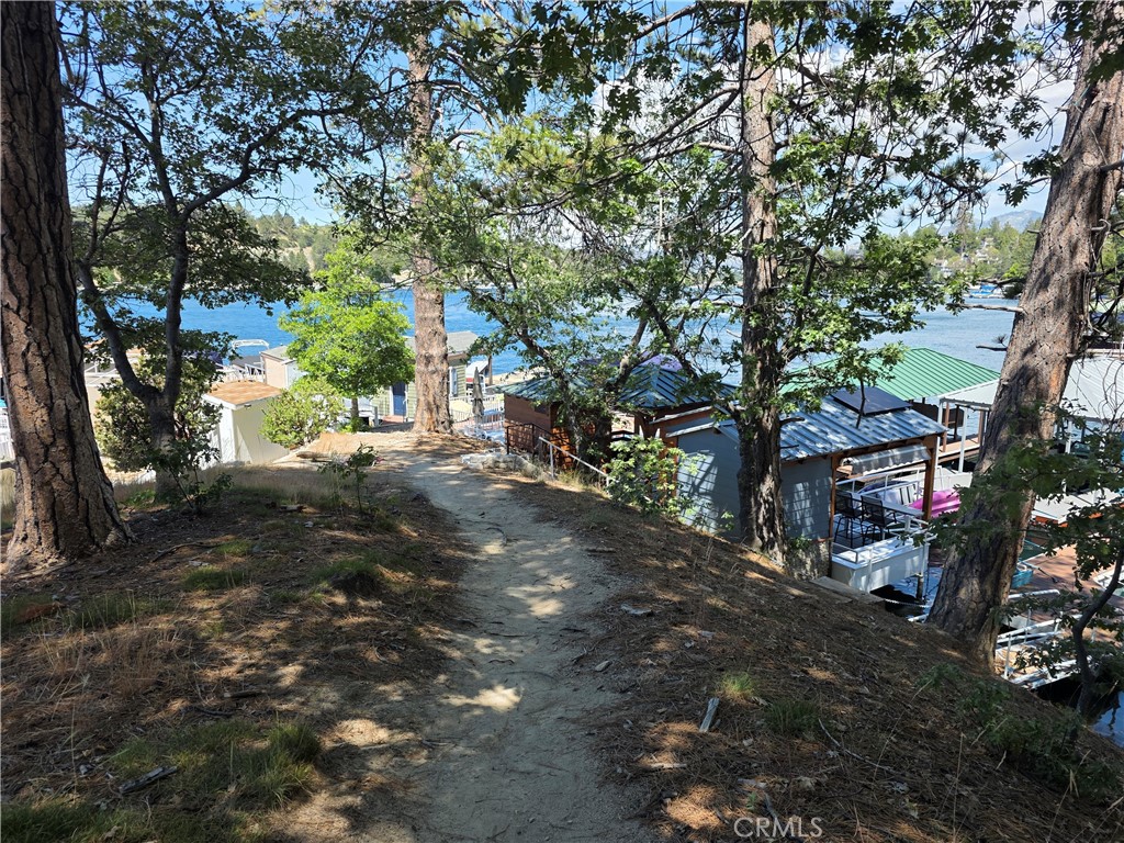 464 S 464- Single Slip Property Photo 6