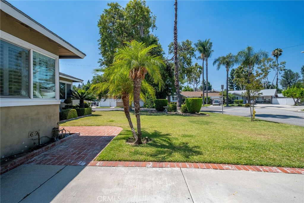 302 N Nora Property Photo 54