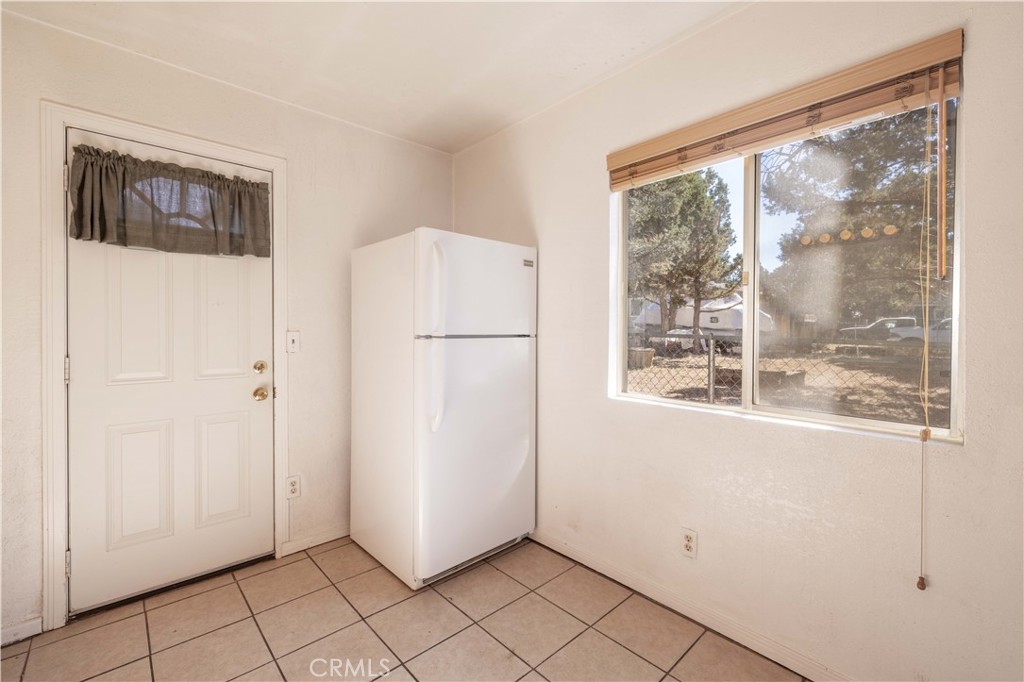 2136 5th Lane Property Photo 8