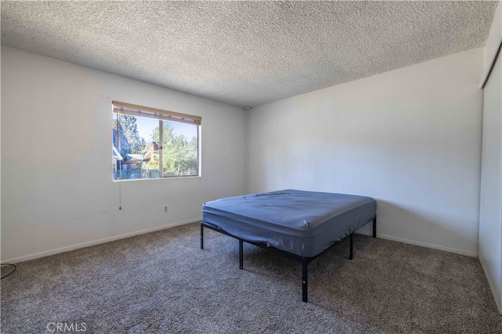 2136 5th Lane Property Photo 9