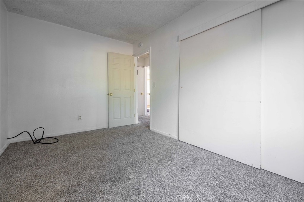 2136 5th Lane Property Photo 16