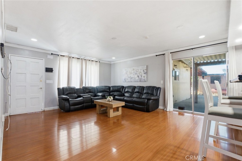6638 Park Property Photo 18
