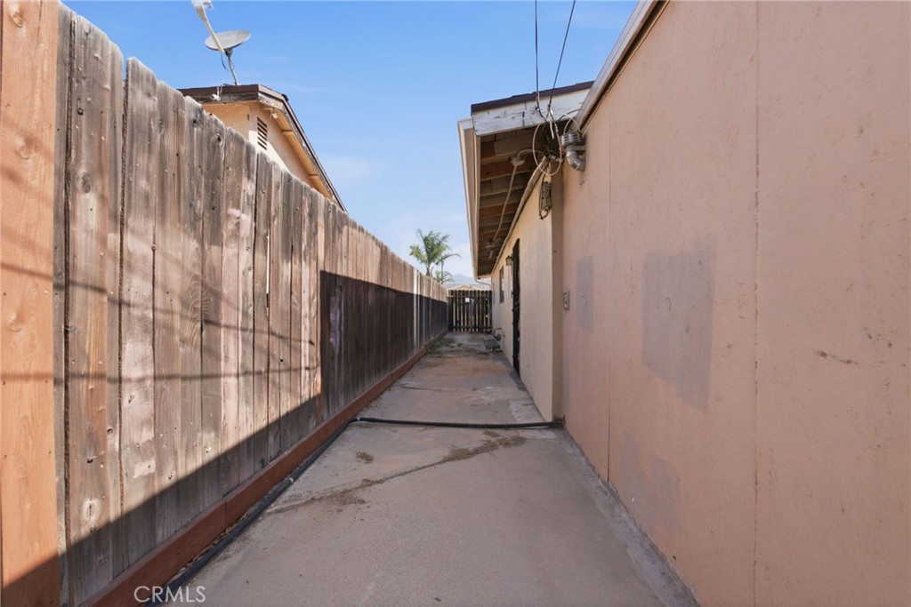 6638 Park Property Photo 22