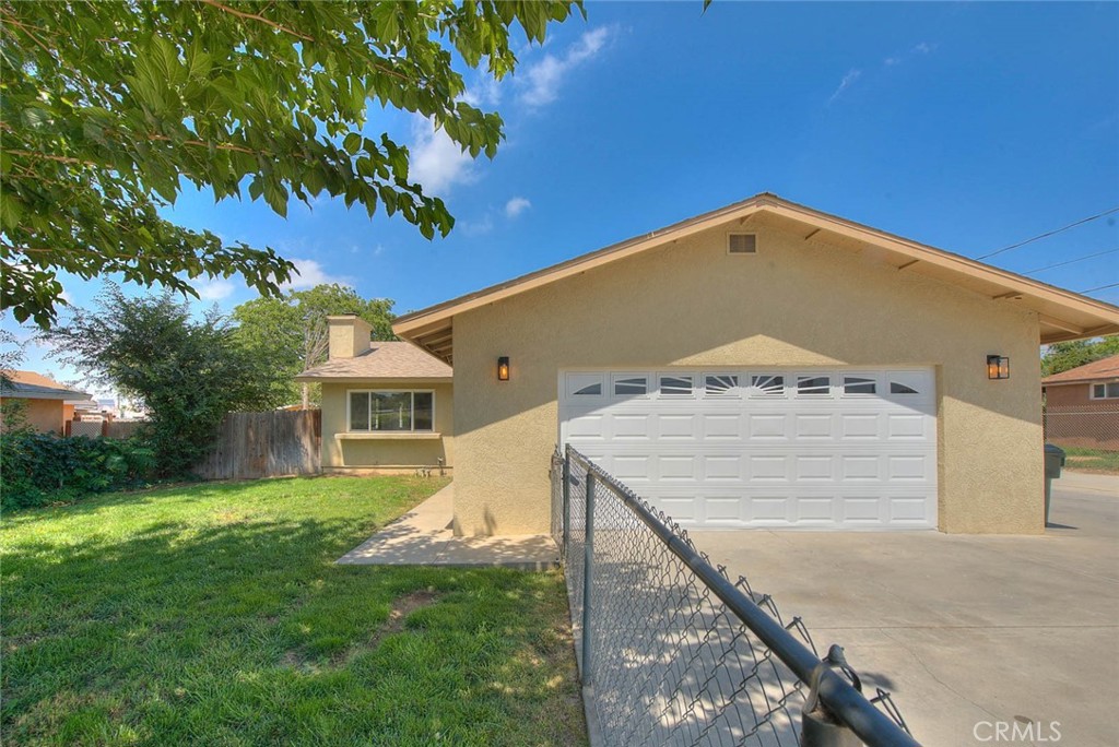 12842 14th Street Property Photo 1