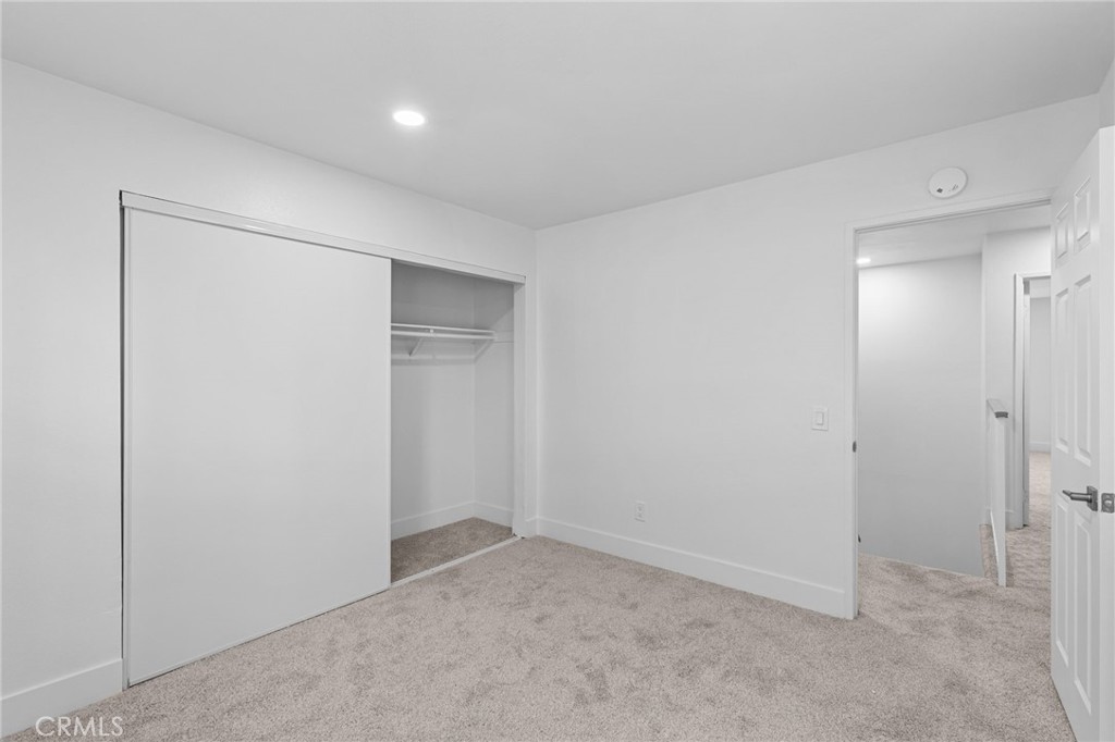 1021 S Reservoir Property Photo 12