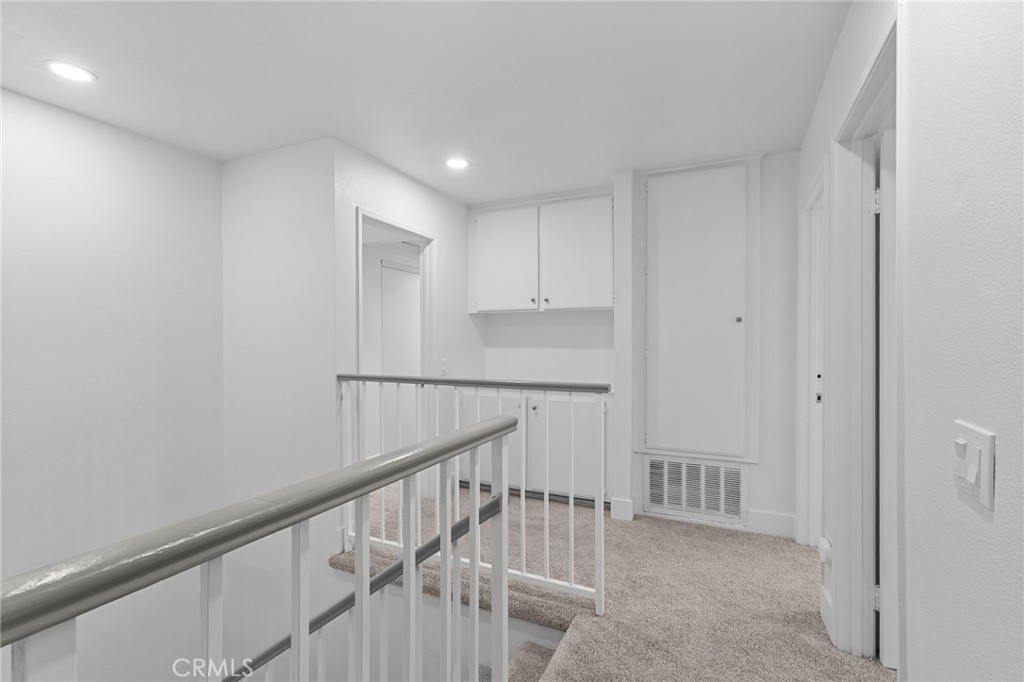 1021 S Reservoir Property Photo 14