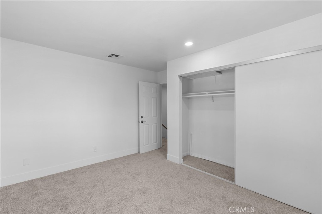 1021 S Reservoir Property Photo 17