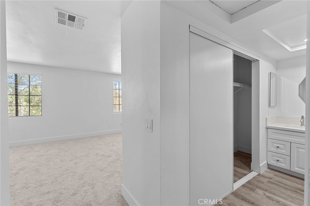 1021 S Reservoir Property Photo 19