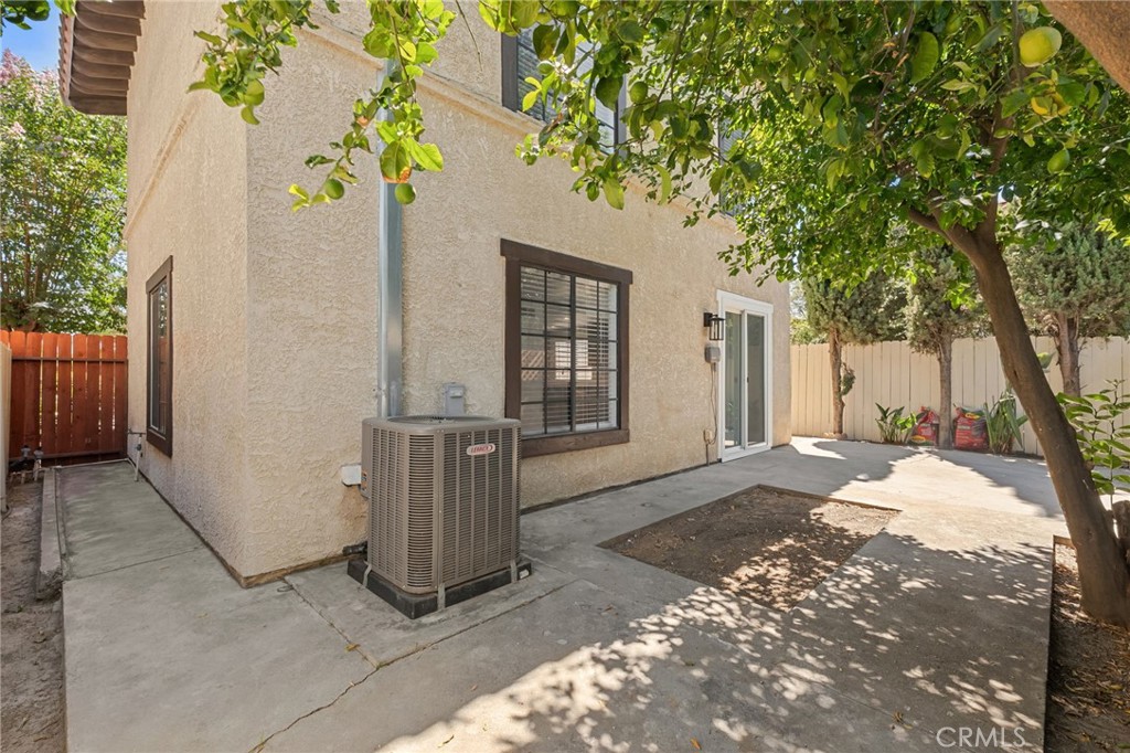 1021 S Reservoir Property Photo 27