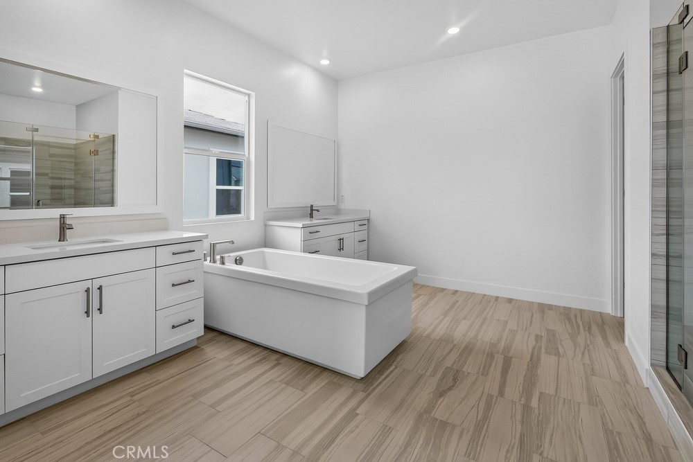 204 Briar Moon Property Photo 13