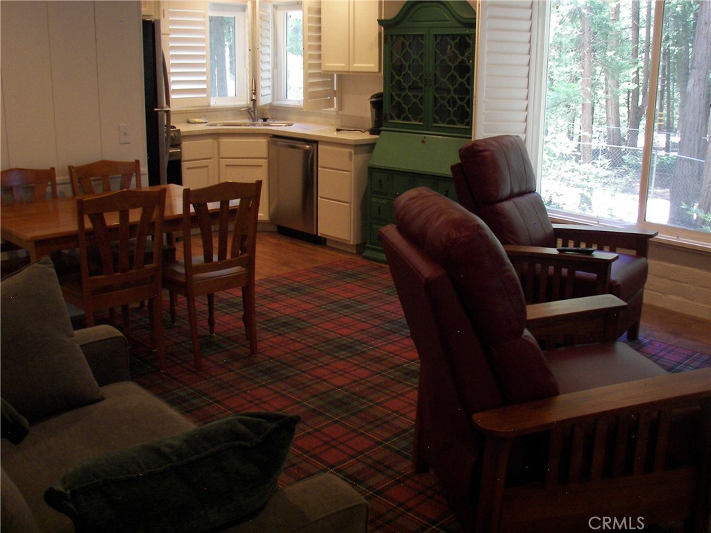 1101 Big Tree Property Photo 15