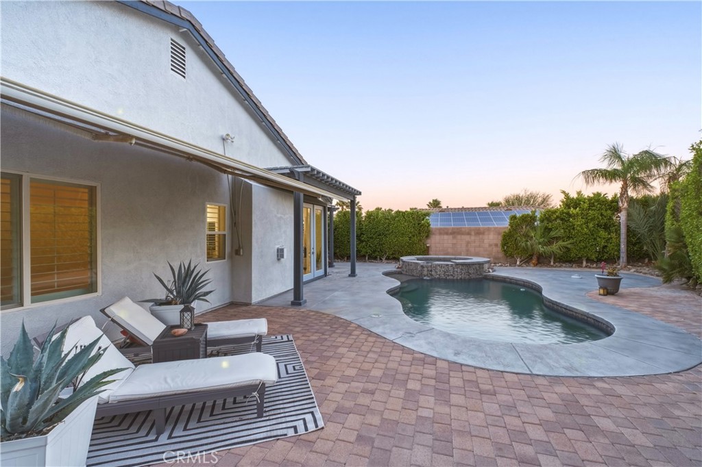 1090 Palmas Ridge Property Photo 32