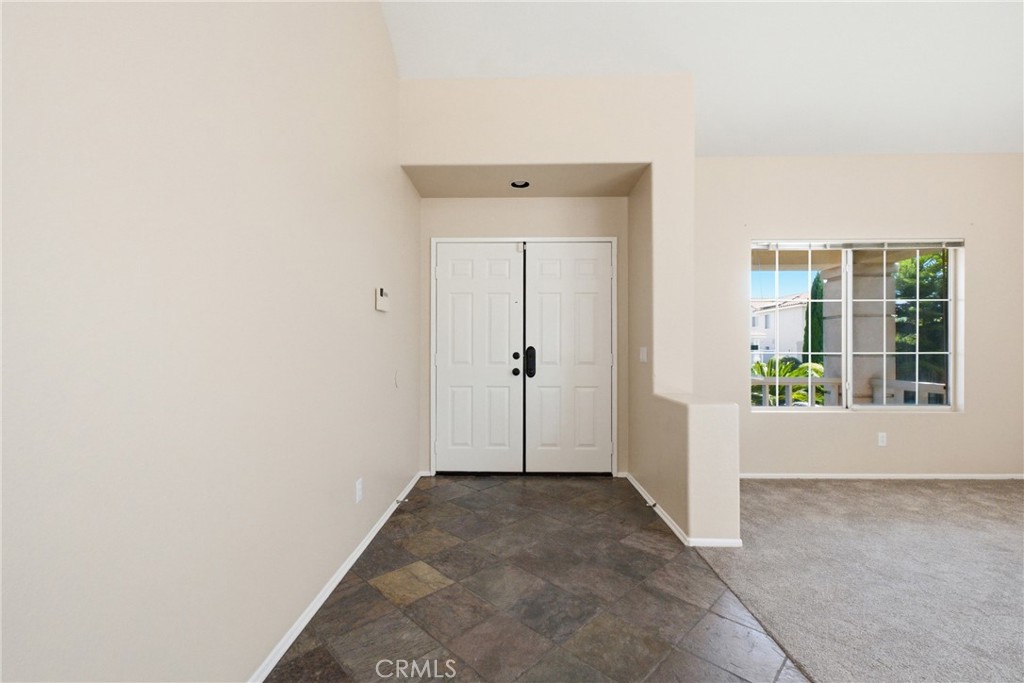 13333 Goldenhorn Property Photo 3