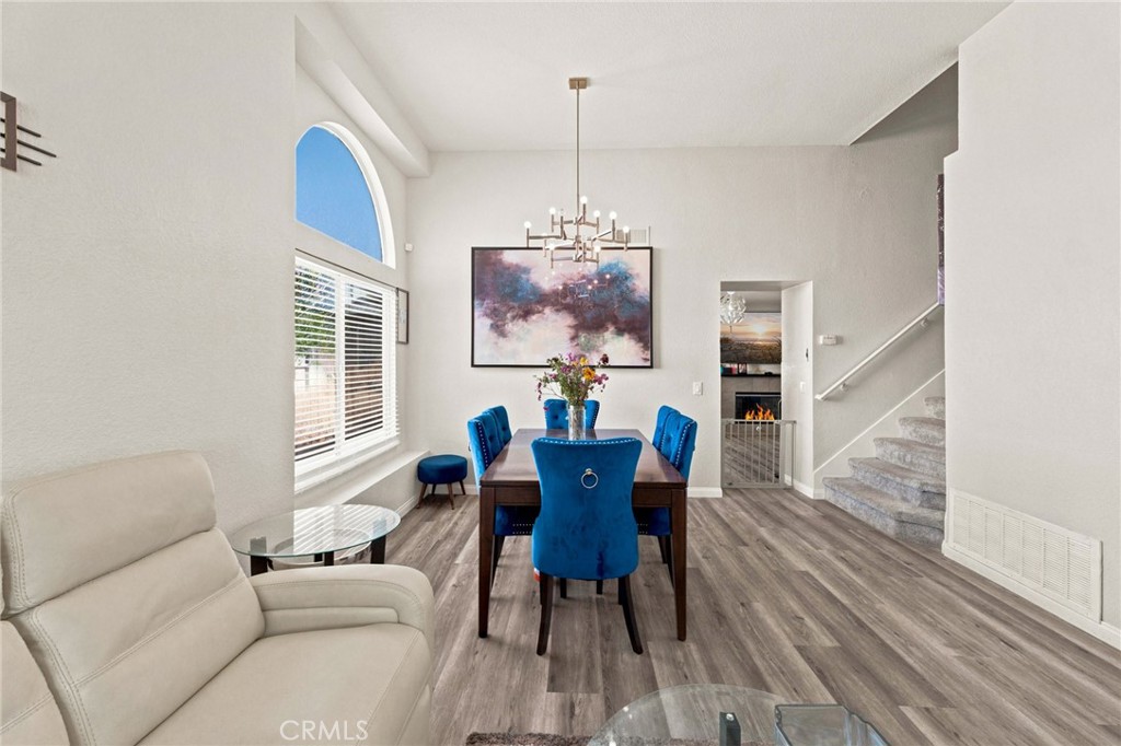 11323 Star Property Photo 6