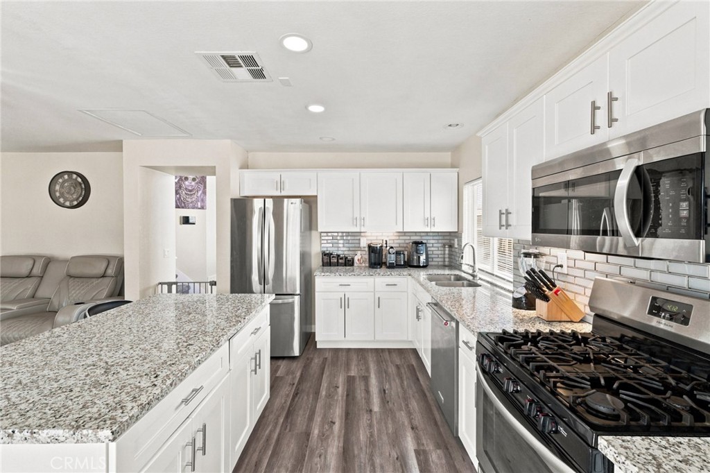 11323 Star Property Photo 15
