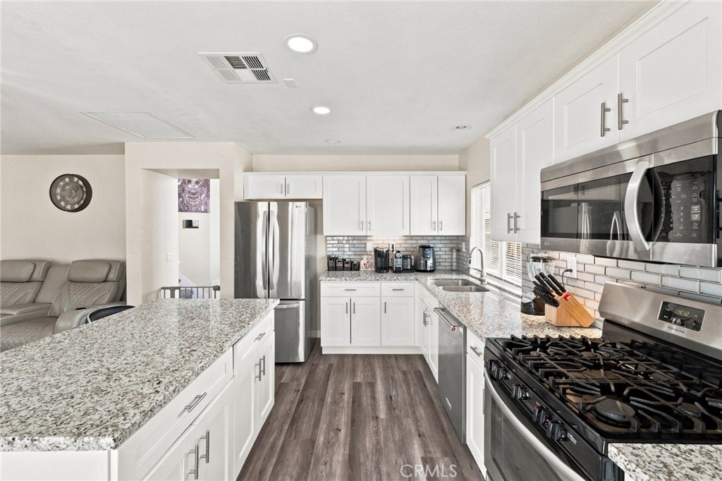 11323 Star Property Photo 16
