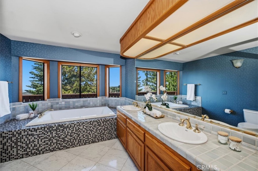 26077 Walnut Hills Property Photo 27