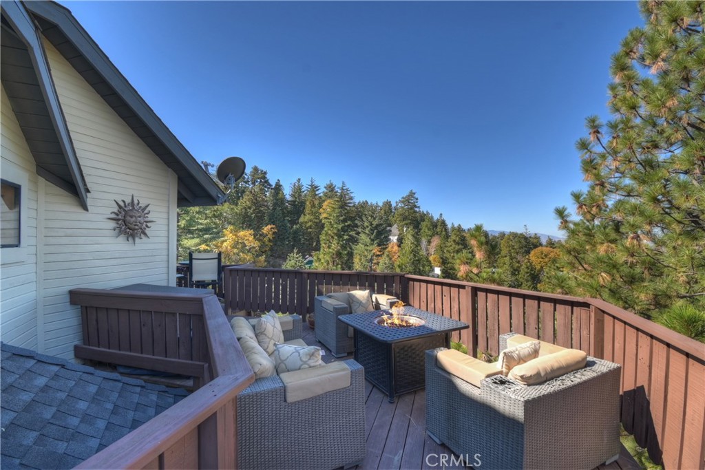 26077 Walnut Hills Property Photo 28